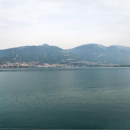 Lakefront Home Residenza Il Gallo In Riva Al Lago Pisogne Exterior foto