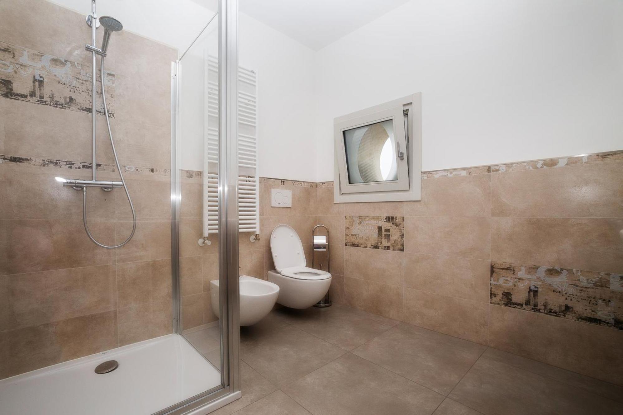 Lakefront Home Residenza Il Gallo In Riva Al Lago Pisogne Exterior foto